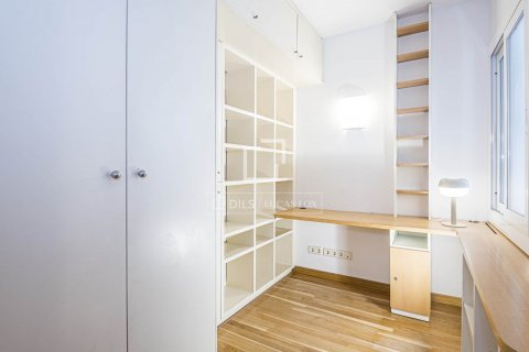 Купить квартиру в Сан-Кугат-дель-Вальес, Испания с 4 спальни, 84м², № 8830 - фото 12