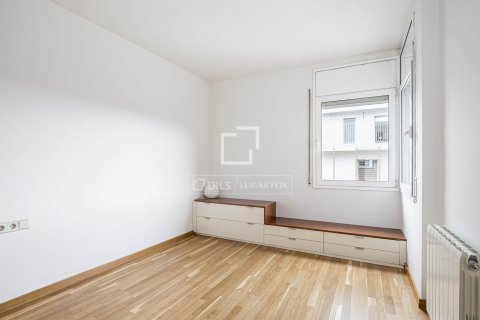 Купить квартиру в Сан-Кугат-дель-Вальес, Испания с 4 спальни, 84м², № 8830 - фото 18