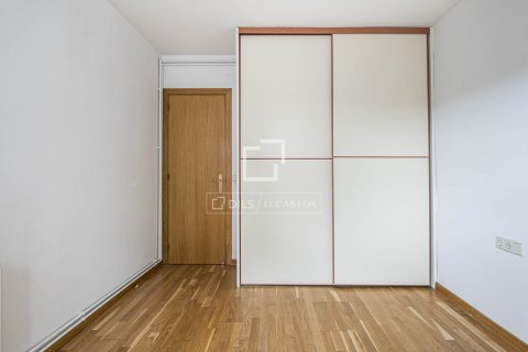 Купить квартиру в Сан-Кугат-дель-Вальес, Испания с 4 спальни, 84м², № 8830 - фото 15