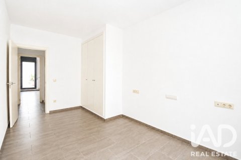 Apartamento de 3 dormitorios en venta en Palamós, Gerona, Cataluña, Spain № 8825 - foto 10