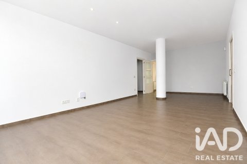 Apartamento de 3 dormitorios en venta en Palamós, Gerona, Cataluña, Spain № 8825 - foto 15