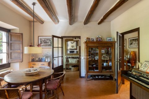 Купить финку в Кабрильс, Испания с 4 спальни, 232м², № 8827 - фото 30