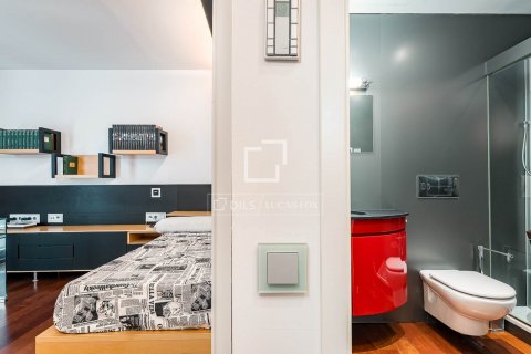 4 bedrooms villa for sale in Barcelona, Catalonia, Spain № 8829 - photo 7