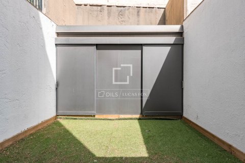 4 bedrooms villa for sale in Barcelona, Catalonia, Spain № 8829 - photo 18