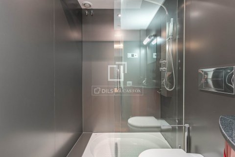 4 bedrooms villa for sale in Barcelona, Catalonia, Spain № 8829 - photo 10