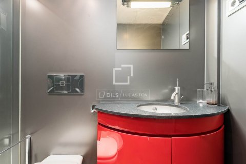 4 bedrooms villa for sale in Barcelona, Catalonia, Spain № 8829 - photo 9