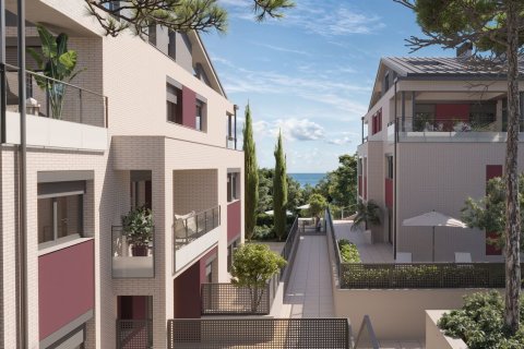 Apartamento de 3 dormitorios en venta en Premia De Dalt, Barcelona, Cataluña, Spain № 6323 - foto 4