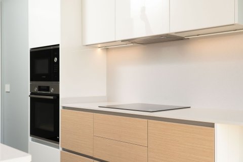 Apartamento de 3 dormitorios en venta en Badalona, Barcelona, Cataluña, Spain № 6327 - foto 3