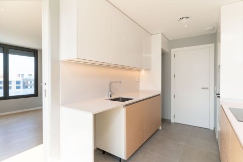 Apartamento de 3 dormitorios en venta en Badalona, Barcelona, Cataluña, Spain № 6327 - foto 9