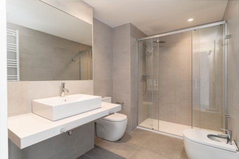 Apartamento de 3 dormitorios en venta en Badalona, Barcelona, Cataluña, Spain № 6327 - foto 11