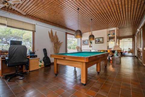 Сasa de 12 dormitorios en venta en Castelldefels, Barcelona, Cataluña, Spain № 6215 - foto 25