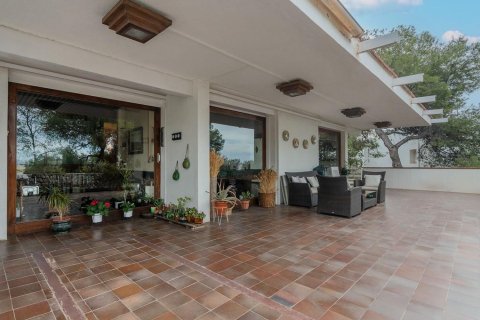 Сasa de 12 dormitorios en venta en Castelldefels, Barcelona, Cataluña, Spain № 6215 - foto 16