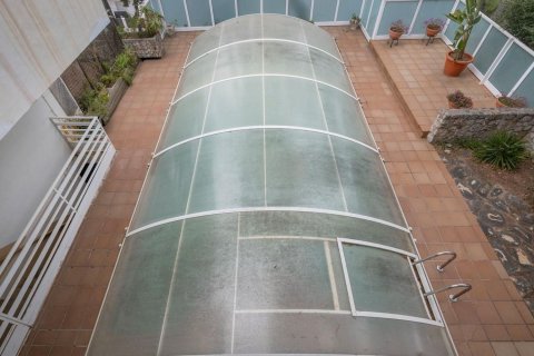Сasa de 12 dormitorios en venta en Castelldefels, Barcelona, Cataluña, Spain № 6215 - foto 6