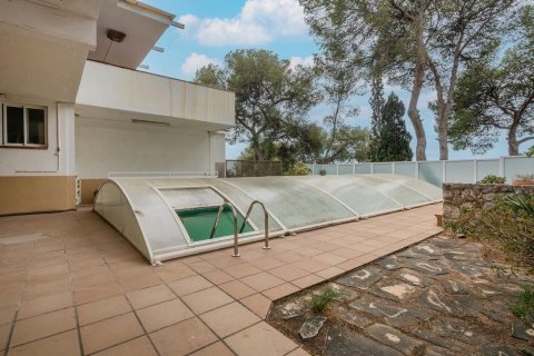 Сasa de 12 dormitorios en venta en Castelldefels, Barcelona, Cataluña, Spain № 6215 - foto 14