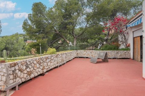 Сasa de 12 dormitorios en venta en Castelldefels, Barcelona, Cataluña, Spain № 6215 - foto 3