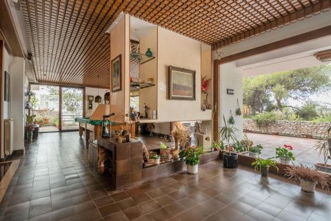 Сasa de 12 dormitorios en venta en Castelldefels, Barcelona, Cataluña, Spain № 6215 - foto 28