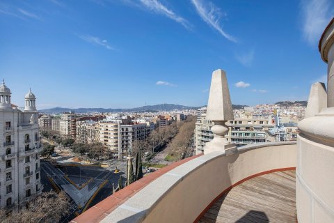 Apartamento de 5 dormitorios en venta en Barcelona, Cataluña, Spain № 6212 - foto 17