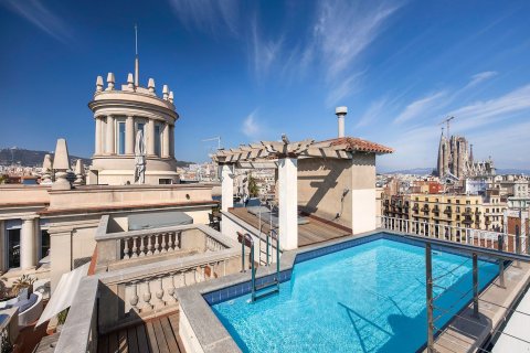 Apartamento de 5 dormitorios en venta en Barcelona, Cataluña, Spain № 6212
