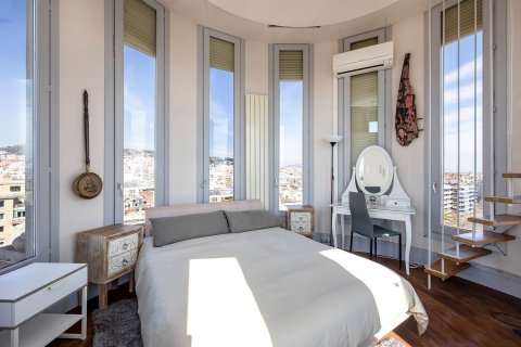 Apartamento de 5 dormitorios en venta en Barcelona, Cataluña, Spain № 6212 - foto 14
