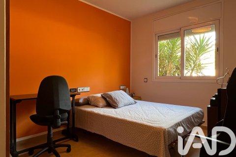 Сasa de 4 dormitorios en venta en Sabadell, Barcelona, Cataluña, Spain № 8402 - foto 6