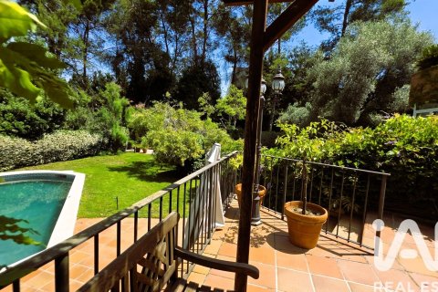 Сasa de 7 dormitorios en venta en Sant Cugat del Vallès, Barcelona, Cataluña, Spain № 8400 - foto 28