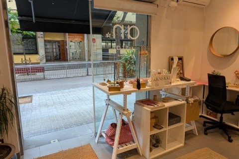 Propiedad comercial de 100 m² en venta en Barcelona, Cataluña, Spain № 8401 - foto 15