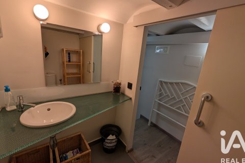 Propiedad comercial de 100 m² en venta en Barcelona, Cataluña, Spain № 8401 - foto 10