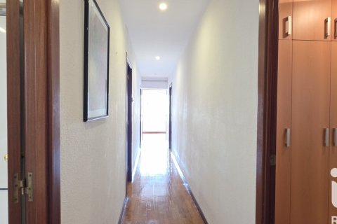 Ático de 3 dormitorios en venta en Barcelona, Cataluña, Spain № 8399 - foto 8
