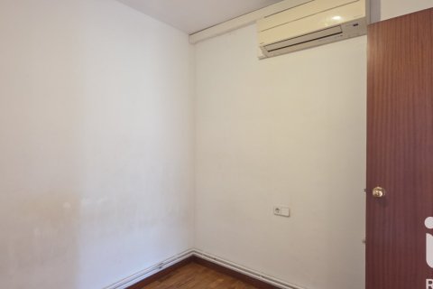 Ático de 3 dormitorios en venta en Barcelona, Cataluña, Spain № 8399 - foto 11
