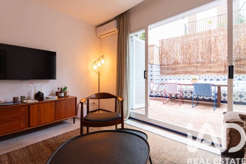 Dúplex de 2 dormitorios en venta en Sitges, Barcelona, Cataluña, Spain № 8404 - foto 10