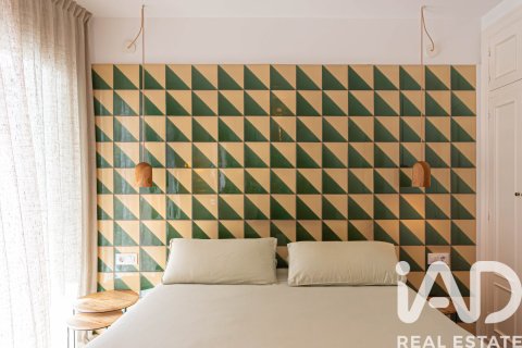 Dúplex de 2 dormitorios en venta en Sitges, Barcelona, Cataluña, Spain № 8404 - foto 24