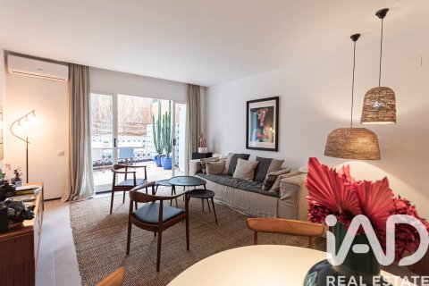 Dúplex de 2 dormitorios en venta en Sitges, Barcelona, Cataluña, Spain № 8404 - foto 2