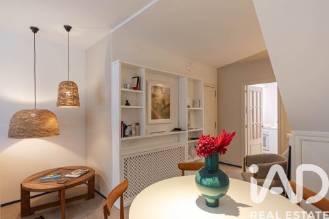 Dúplex de 2 dormitorios en venta en Sitges, Barcelona, Cataluña, Spain № 8404 - foto 6