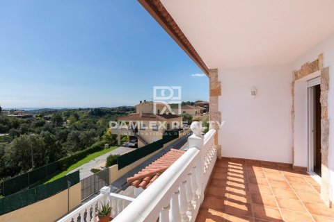Сasa de 5 dormitorios en venta en Lloret de Mar, Gerona, Cataluña, Spain № 2390 - foto 2
