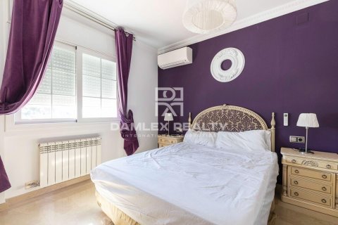 Сasa de 5 dormitorios en venta en Lloret de Mar, Gerona, Cataluña, Spain № 2390 - foto 18