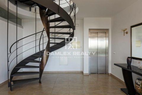 4 bedrooms villa for sale in Palafrugell, Girona, Catalonia, Spain № 2388 - photo 8