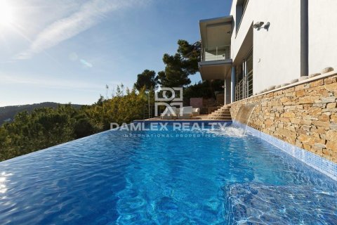 4 bedrooms villa for sale in Palafrugell, Girona, Catalonia, Spain № 2388 - photo 14