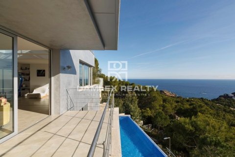 4 bedrooms villa for sale in Palafrugell, Girona, Catalonia, Spain № 2388 - photo 12