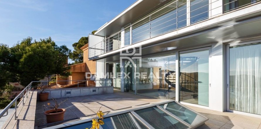 4 bedrooms villa for sale in Palafrugell, Girona, Catalonia, Spain № 2388