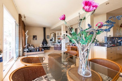Сasa de 7 dormitorios en venta en Lloret de Mar, Gerona, Cataluña, Spain № 2391 - foto 30