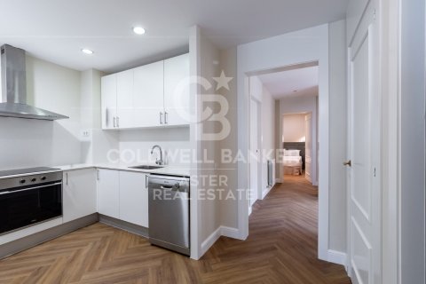 Купить квартиру в Барселона, Испания с 3 спальни, 138м², № 7914 - фото 17