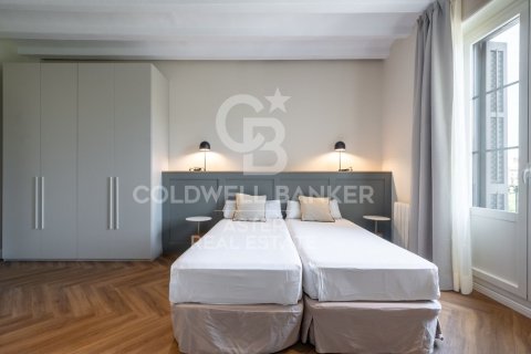 Купить квартиру в Барселона, Испания с 3 спальни, 138м², № 7914 - фото 14