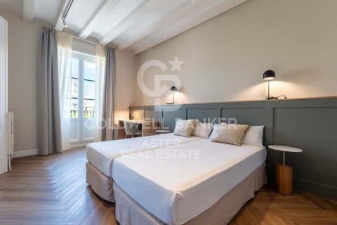 Купить квартиру в Барселона, Испания с 3 спальни, 119м², № 7913 - фото 19