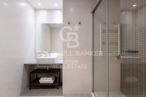 Купить квартиру в Барселона, Испания с 3 спальни, 119м², № 7913 - фото 11