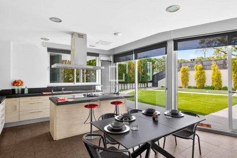5 bedrooms villa for sale in Mataro, Barcelona, Catalonia, Spain № 8492 - photo 7