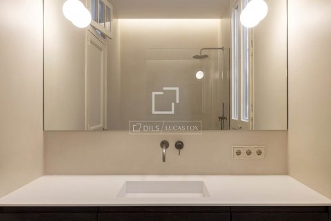 Купить квартиру в Барселона, Испания с 3 спальни, 184м², № 8496 - фото 23