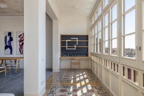 Купить квартиру в Барселона, Испания с 3 спальни, 184м², № 8496 - фото 7