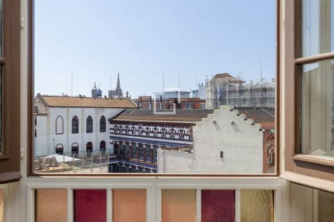 Купить квартиру в Барселона, Испания с 3 спальни, 184м², № 8496 - фото 12