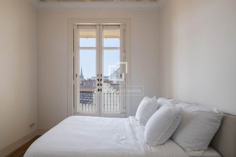 Купить квартиру в Барселона, Испания с 3 спальни, 184м², № 8496 - фото 20