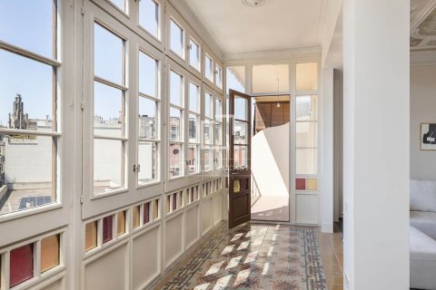 Купить квартиру в Барселона, Испания с 3 спальни, 184м², № 8496 - фото 8